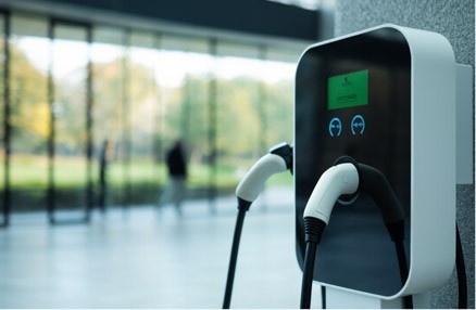 2025年充电桩行业投资建议：政策红利与技术革新驱动下的新机遇